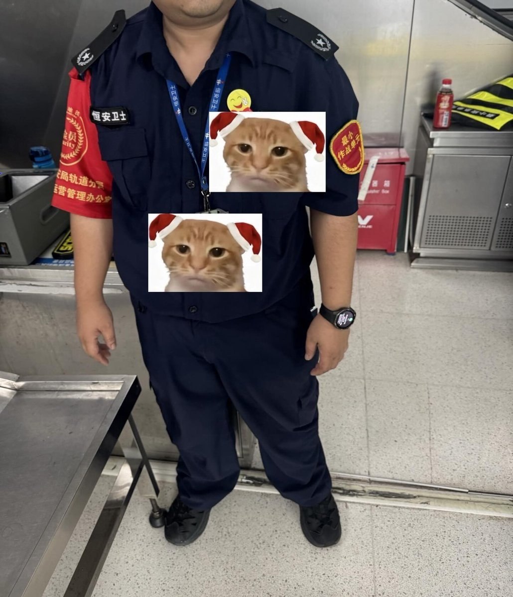 https://media.pincong.rocks/235c47c9b9b546aabbbbd2fb7bdf1089.jpg?width=1030&height=1200