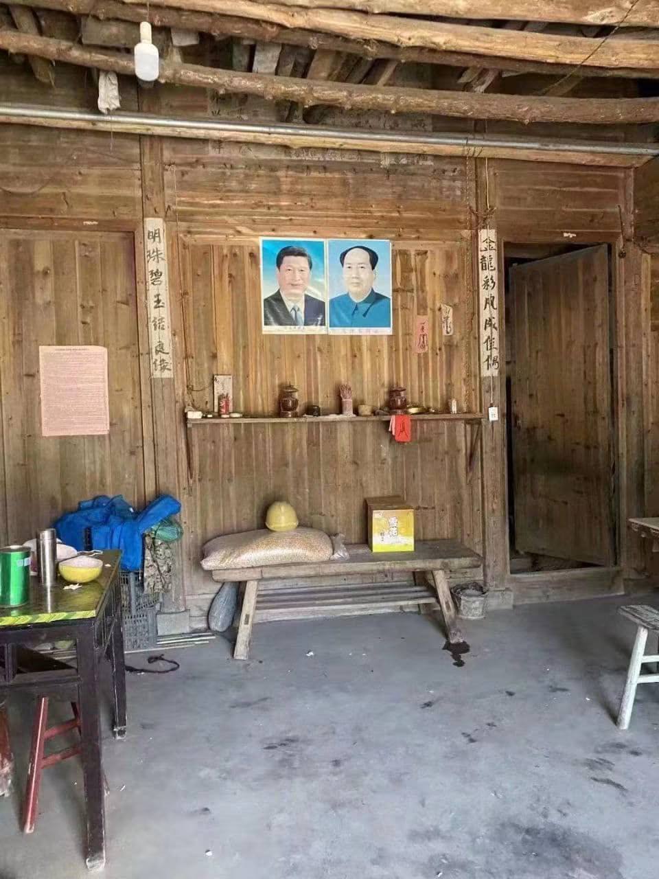 https://media.pincong.rocks/28304f4baa544a57972404eeed8d9af2.jpg?width=960&height=1280