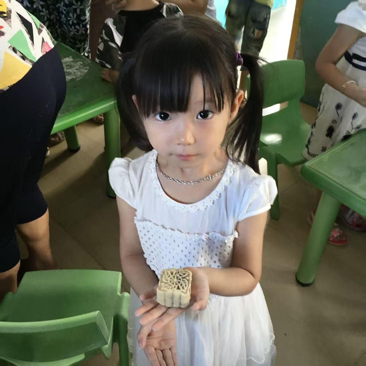 https://media.pincong.rocks/40103ea5e9ab41f0b589e707dc1505e2.jpg?width=1280&height=1280