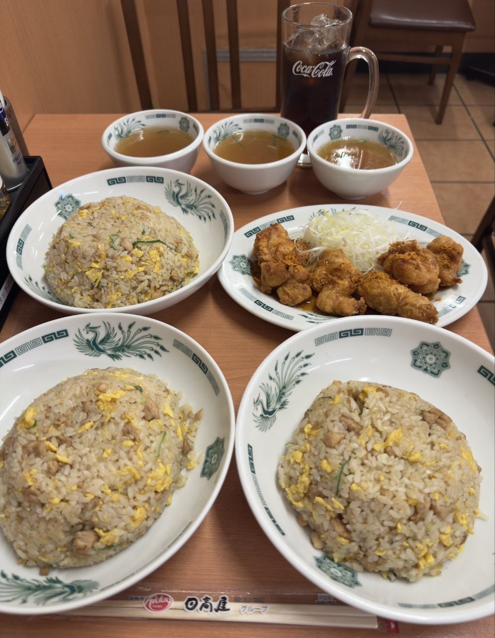 https://media.pincong.rocks/7dfdd75cf255415ea3b2dffbc4dcb42a.jpg?width=994&height=1280