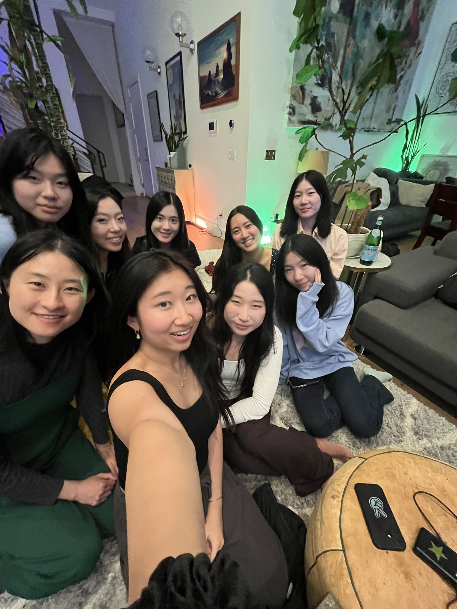 https://media.pincong.rocks/a04371963e89417f9b8560fe85ce54a4.jpg?width=1536&height=2048